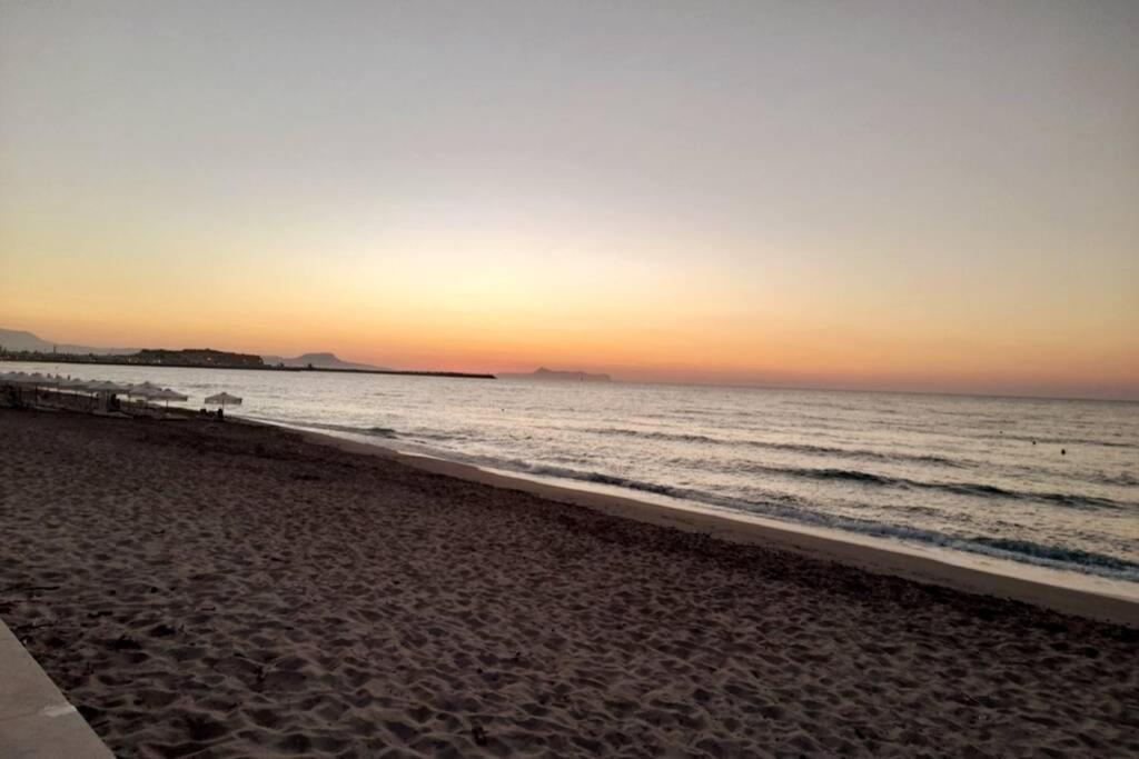 Nymph Of The Sun By The Rethymno Apartamento *